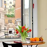 Rome Accommodation Leonina Apartment