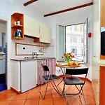Rome Accommodation Leonina Apartment